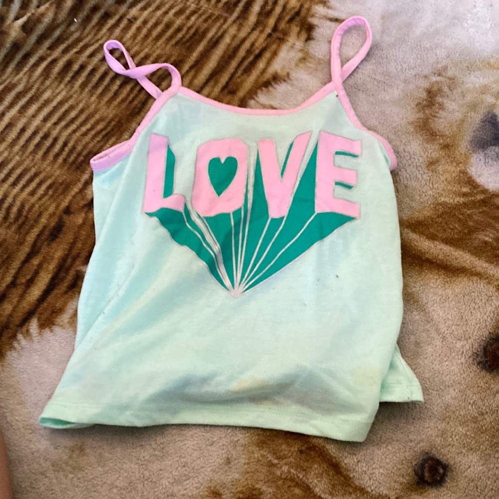 Love tank top